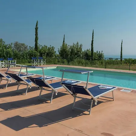 Holiday Anna * Cupra Marittima